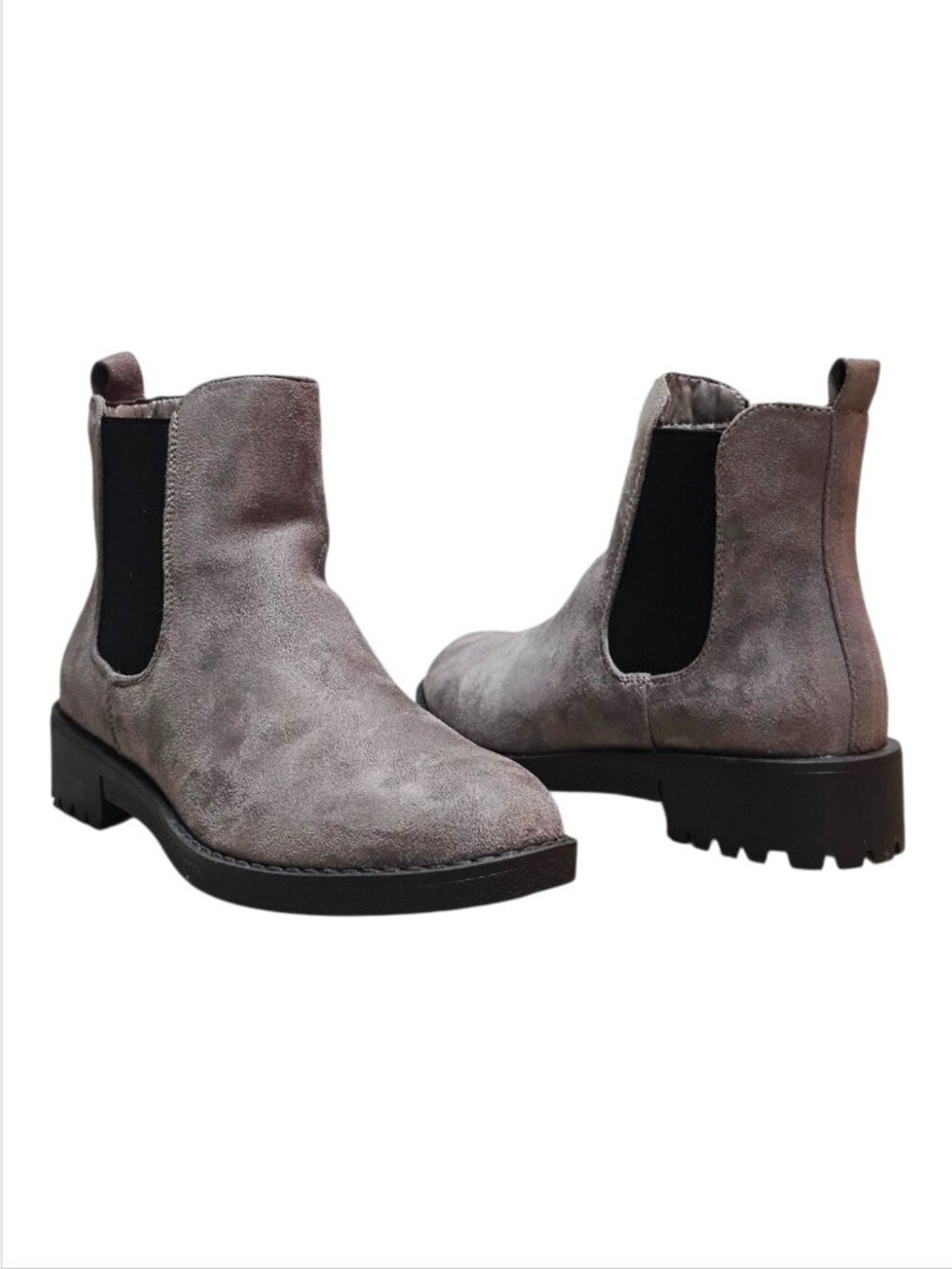 Gray Suede Chelsea Boots With Elastic Side Panels & Lug Sole Womens Size 6 - Picture 13 of 13